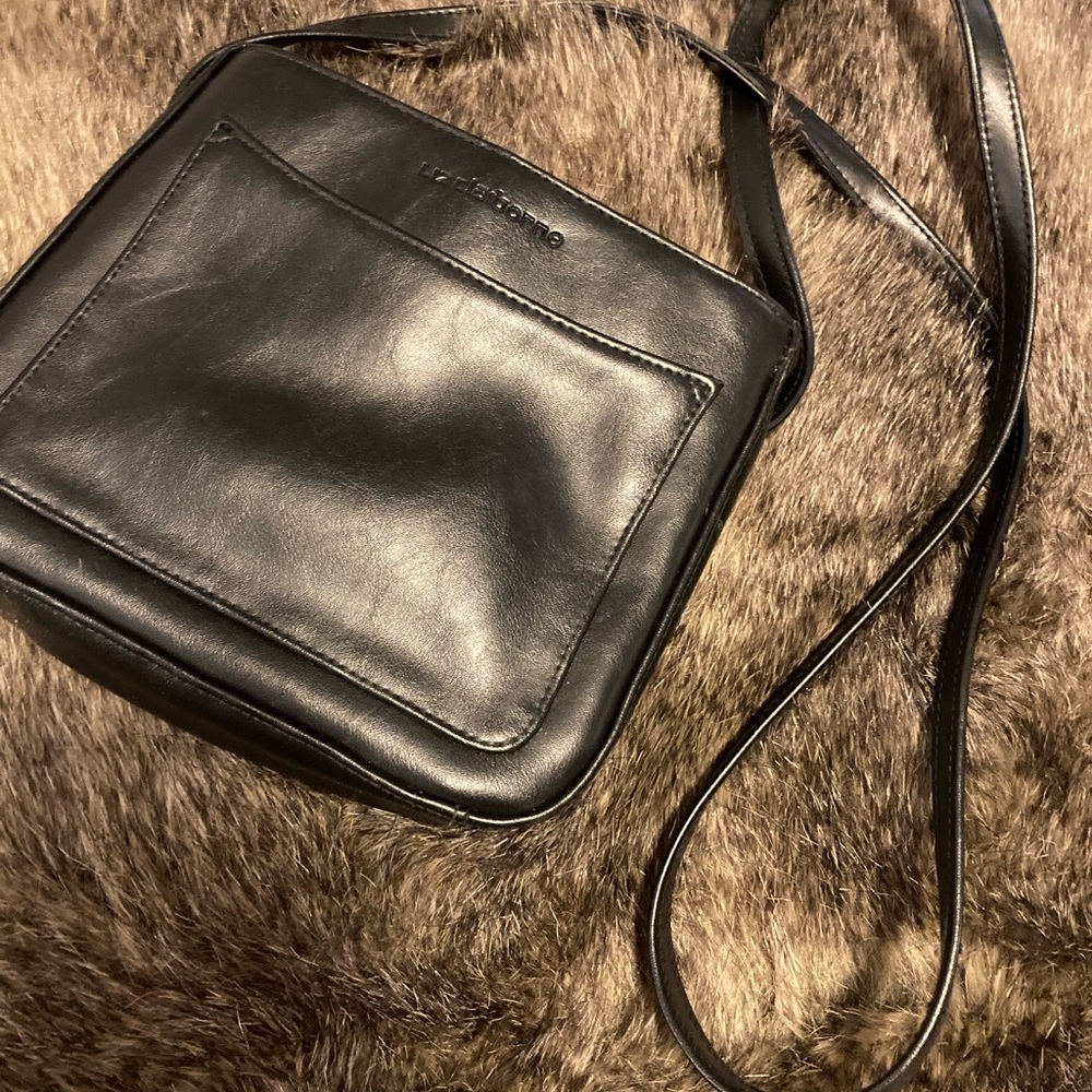 Liz Claiborne black crossbody bag excellent condition